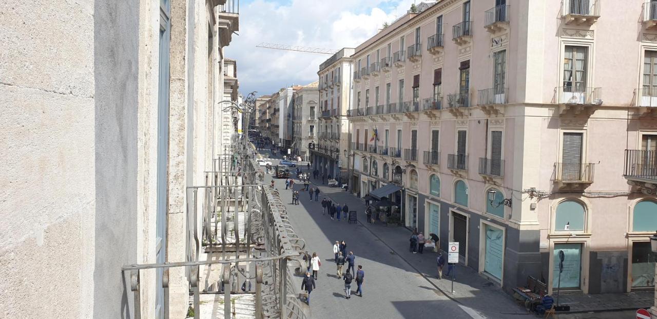 Palazzo La Piana Rooms Catania Exterior photo