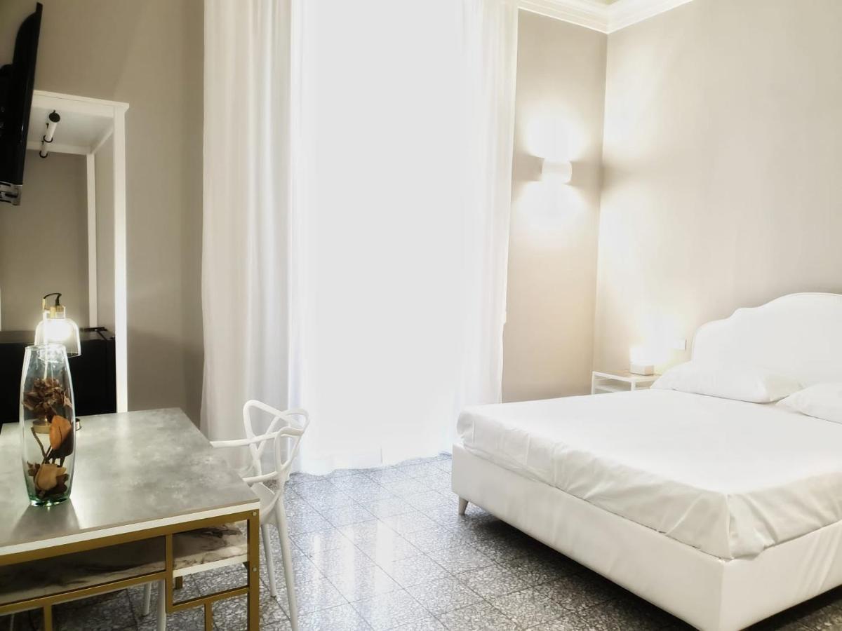 Palazzo La Piana Rooms Catania Exterior photo