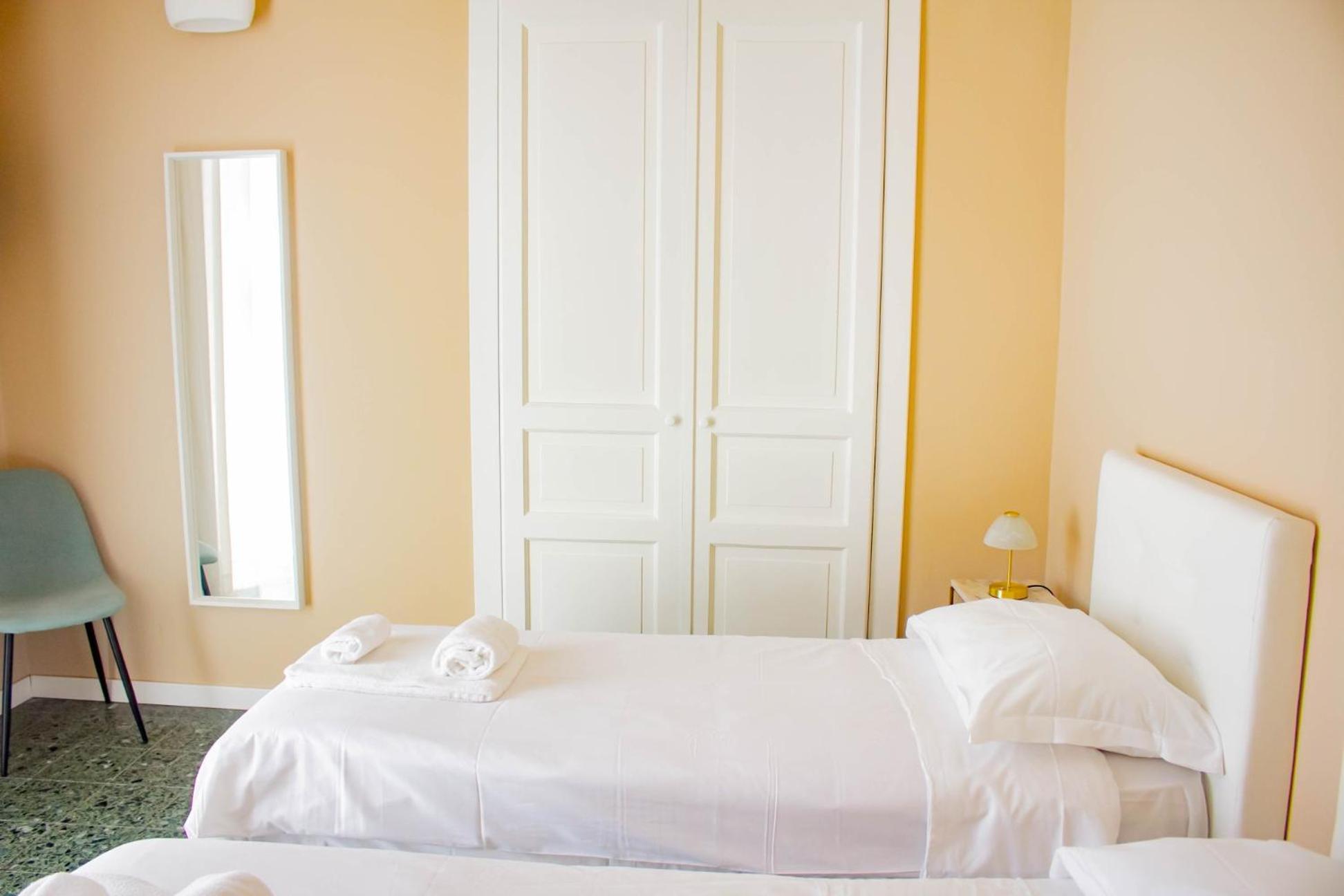 Palazzo La Piana Rooms Catania Exterior photo